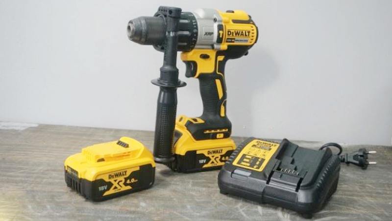 Máy khoan pin Dewalt DCD996M2 Máy khoan pin Dewalt DCD996M2