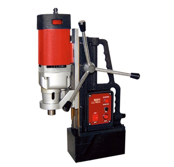Máy khoa từ Ken 6049N độ bền cao, khả năng làm việc mạnh mẽ Máy khoa từ Ken 6049N độ bền cao, khả năng làm việc mạnh mẽ