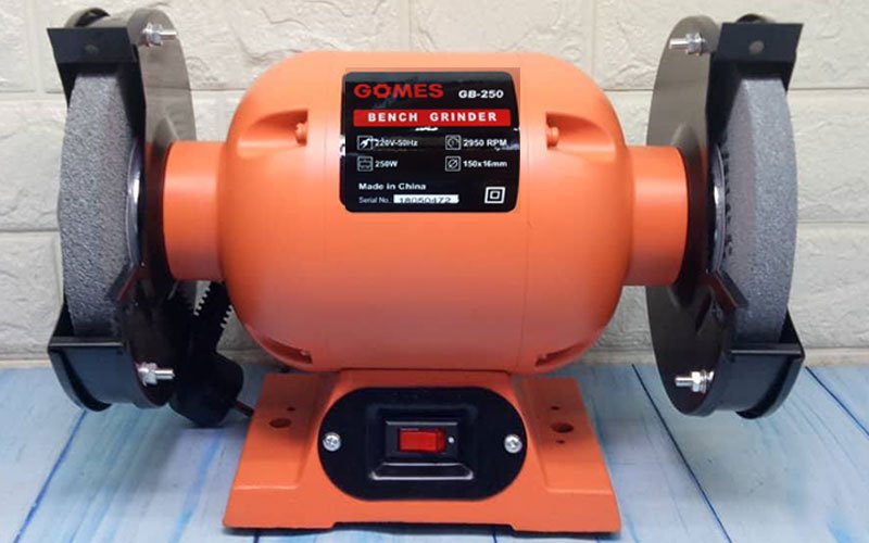 Máy mài để bàn 2 đá Gomes GB-250