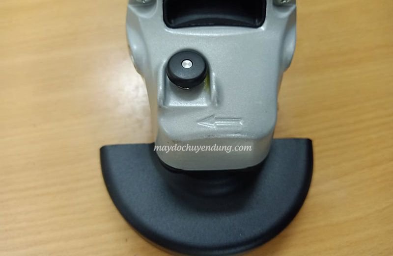 Phần đầu của máy Bosch GWS 060