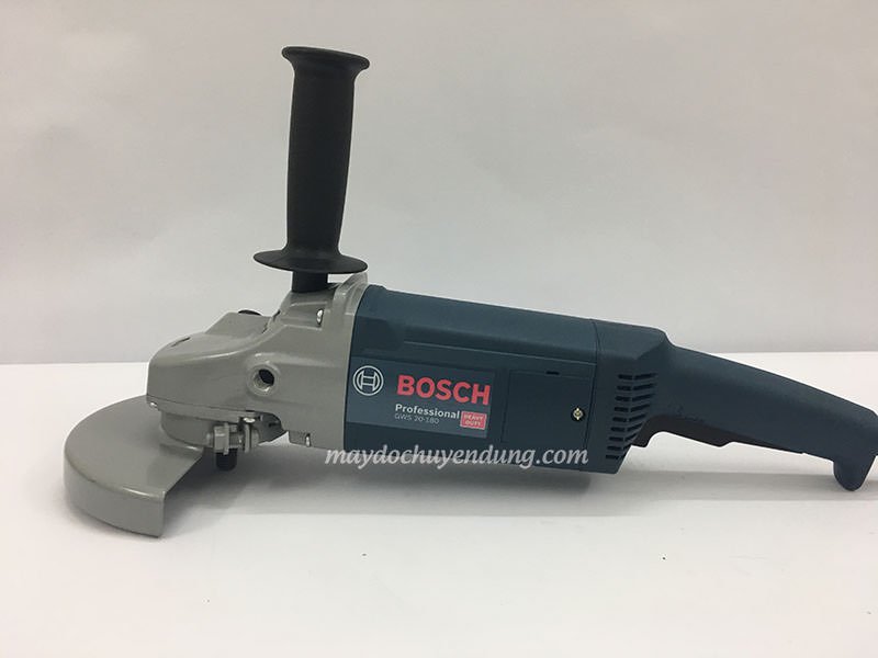 Bosch GWS 20-180 hỗ trợ tay nắm phụ giúp kiểm soát máy tốt hơn