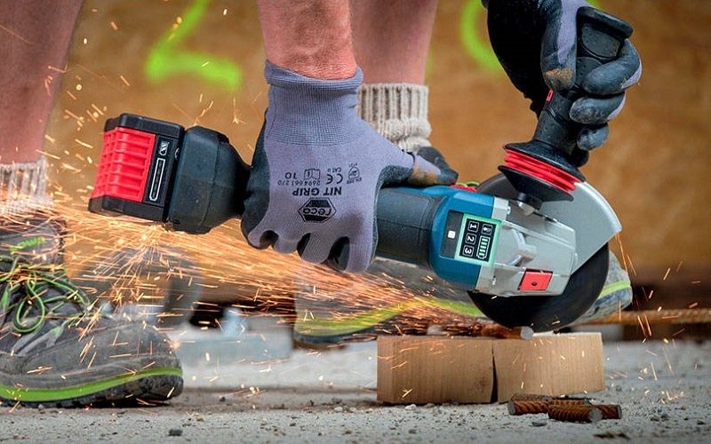 Khả năng làm việc mạnh mẽ, đa dạng Khả năng làm việc mạnh mẽ, đa dạng