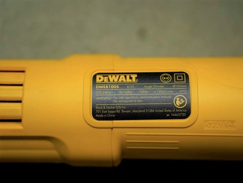 Thông số kỹ thuật của Dewalt DWE8100S Thông số kỹ thuật của Dewalt DWE8100S