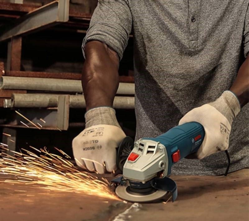 Bosch GWS 700 mài trơn tru, tốc độ cao Bosch GWS 700 mài trơn tru, tốc độ cao