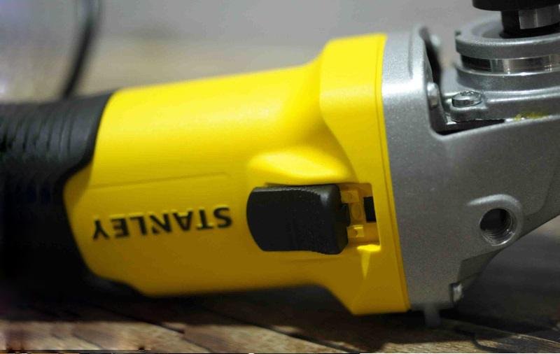 Stanley STGS8100A sử dụng công tắc trượt hiệu quả Stanley STGS8100A sử dụng công tắc trượt hiệu quả