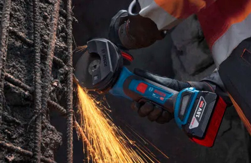 Máy góc dùng pin Bosch GWS 18V-11PS SOLO cắt mài nhanh, hiệu suất cao