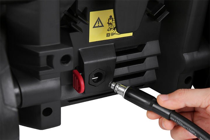 Dây áp lực 5m (cấp nước ra) kết nối phía sau Universal Aquatak 125 Dây áp lực 5m (cấp nước ra) kết nối phía sau Universal Aquatak 125
