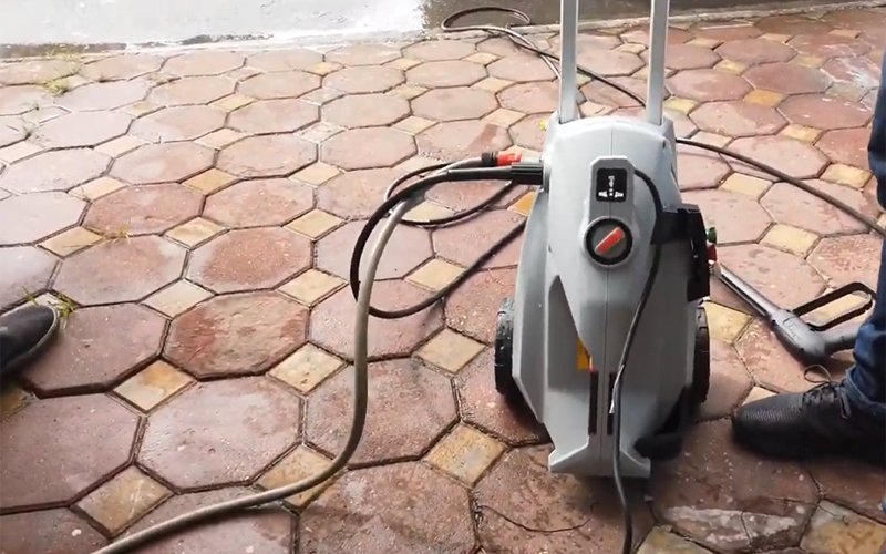 Máy rửa xe áp lực cao Lutian LT890G3100B 3000W