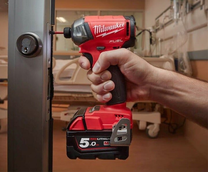 Milwaukee M18 FQID-0 có khả năng làm việc bền bỉ, lực siết mạnh Milwaukee M18 FQID-0 có khả năng làm việc bền bỉ, lực siết mạnh