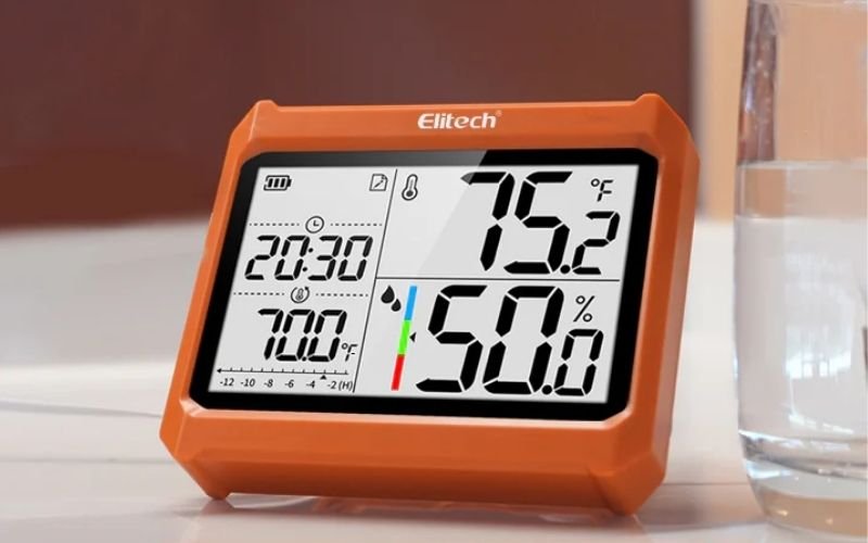 Nhiệt ẩm kế Elitech IPT-100S thiết kế nhỏ gọn