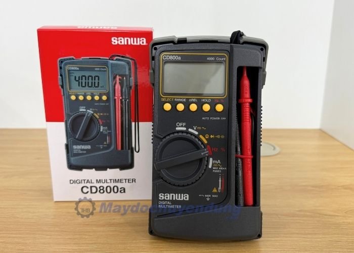 Đồng hồ vạn năng Sanwa CD800a thiết kế đơn giản, nhỏ gọn