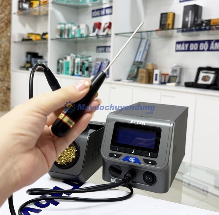 Máy hoạt động với công suất đạt 320W Máy hoạt động với công suất đạt 320W
