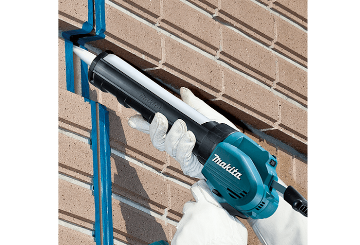 Súng bắn silicon dùng pin Makita CG100DZA hoạt động mạnh mẽ