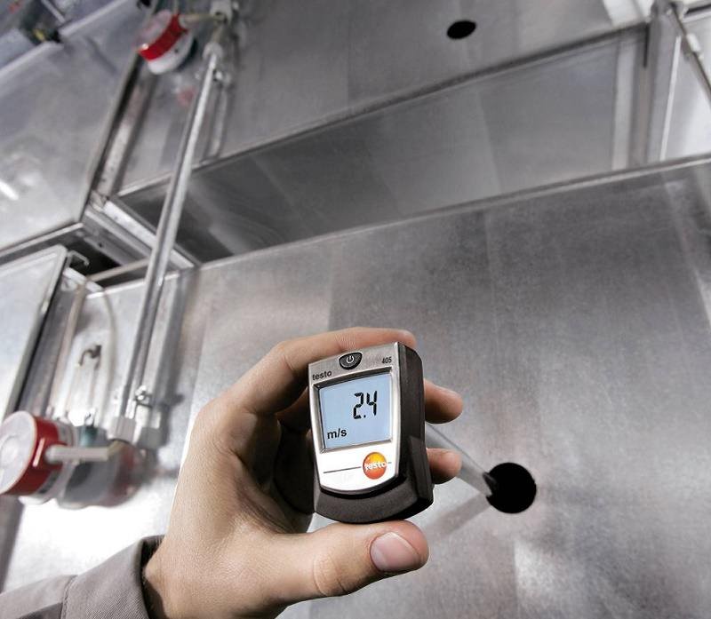 Máy đo vận tốc gió tay cầm dạng ống lồng Testo 405 Máy đo vận tốc gió tay cầm dạng ống lồng Testo 405