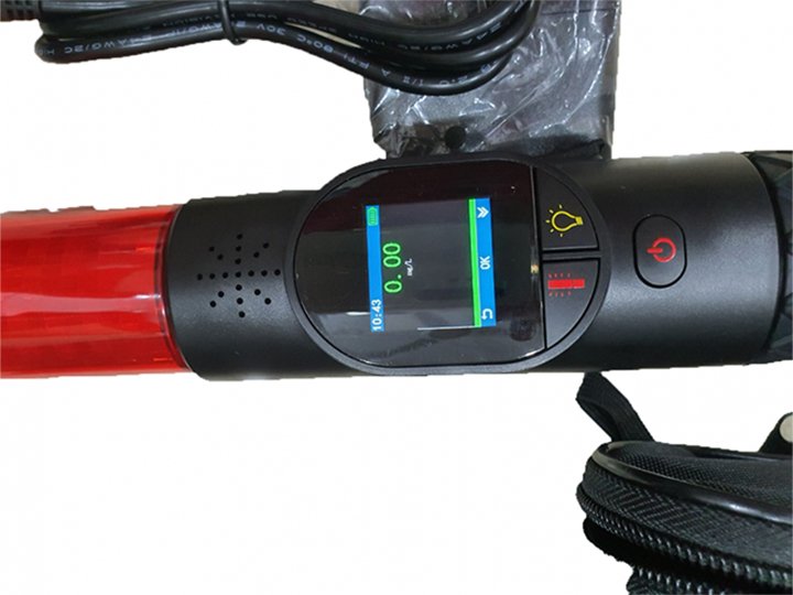 Máy đo nồng độ cồn Skeycom-Sin V6