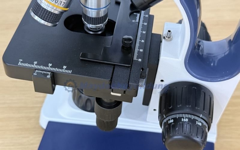 Kính hiển vi sinh học 1 mắt XSP-116ML thiết kế hiện đại